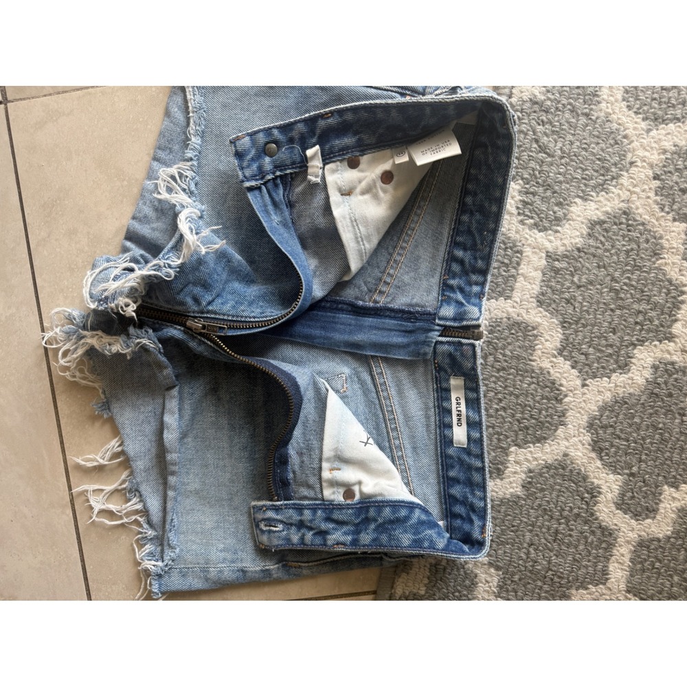 GRLFRND Zip Front Denim Shorts – Light Wash Distressed Cutoffs - Picture 6 of 7